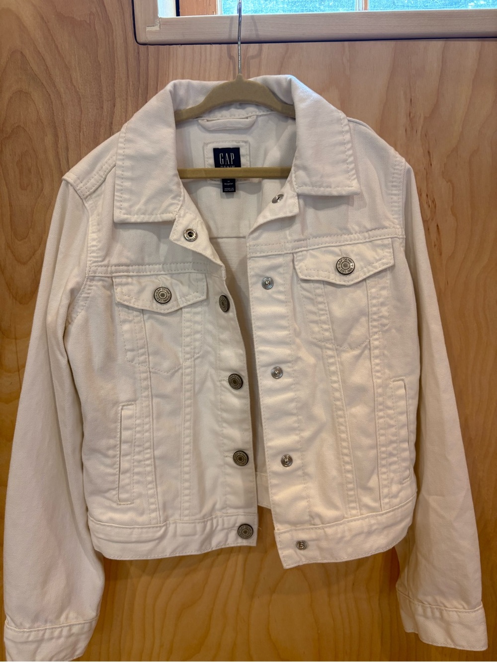 GAP Girl’s Medium White Jean Jacket